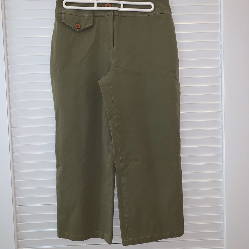 EUC Capris: Green Khaki Denim, Wide-Legged, Low Mid-Rise, Unique Vintage